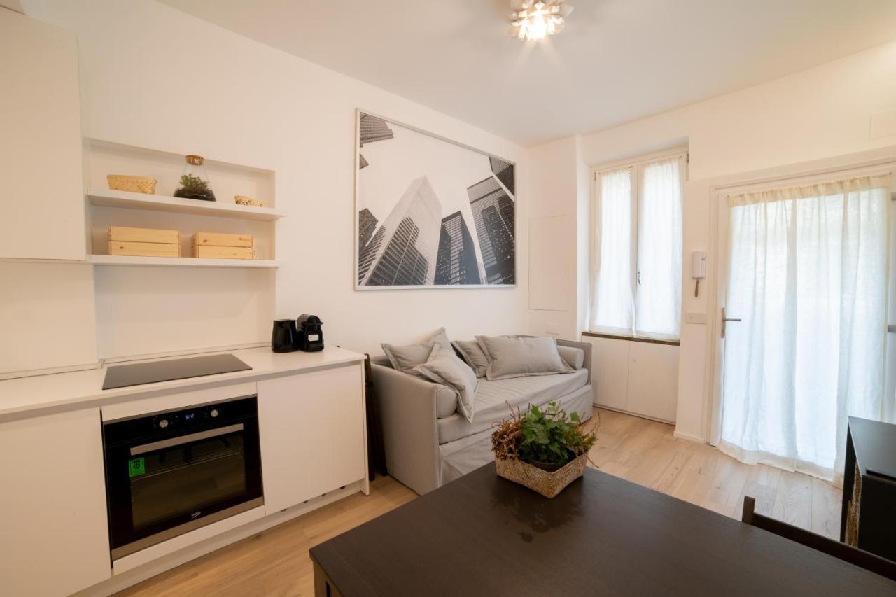 Navigli-Centro-Universita, Amazing New Apartment Милано Екстериор снимка