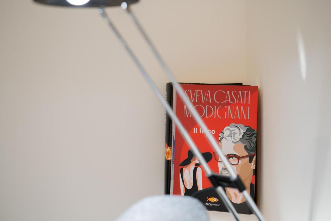 Navigli-Centro-Universita, Amazing New Apartment Милано Екстериор снимка